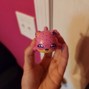 Sugar Cookie Cat Figurine